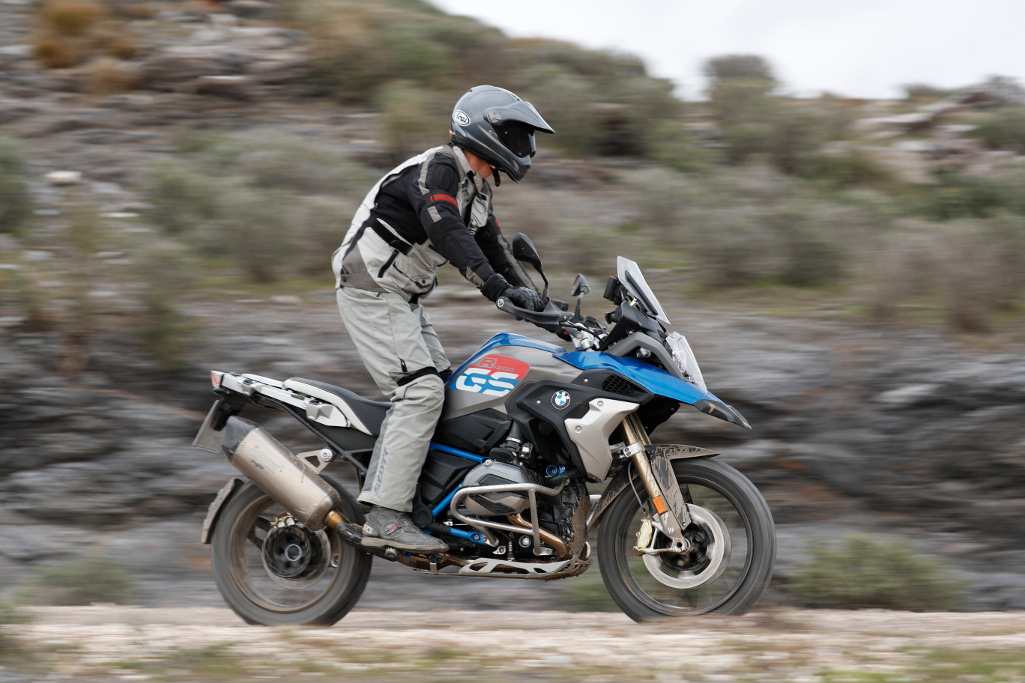 2017 BMW R1200GS Rallye Exclusive Review | Rider Magazine
