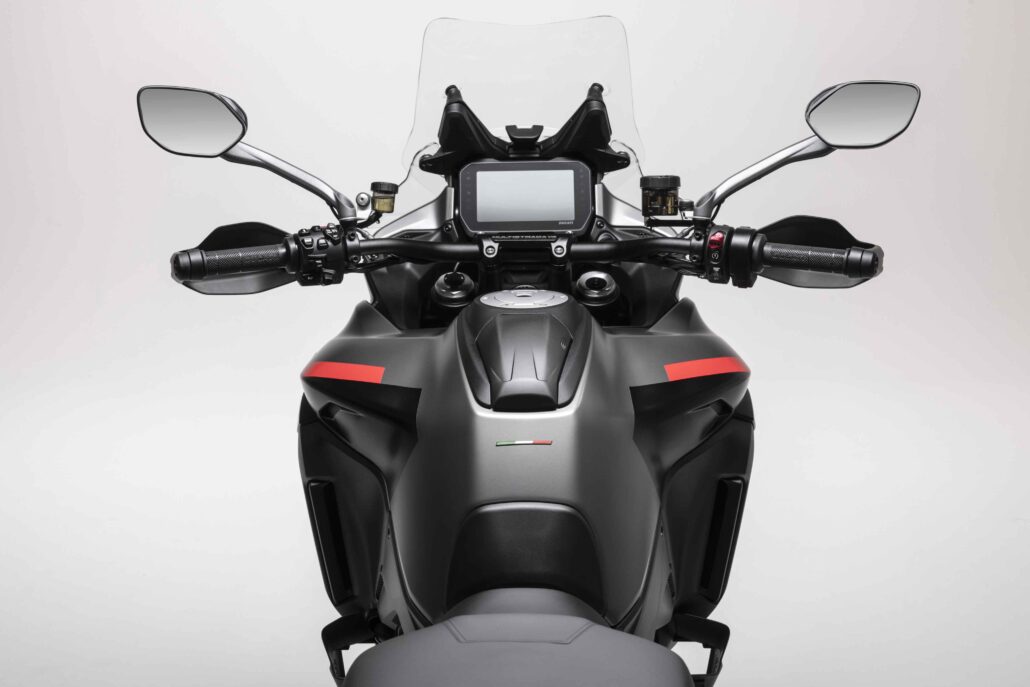 multistrada v4 grand tour