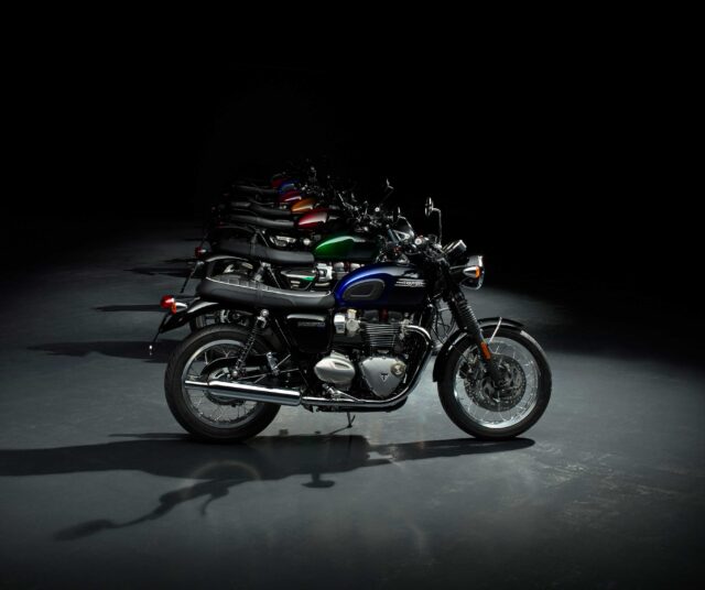 _Family_Multiple_StealthEdition Triumph Bonneville stealth collection