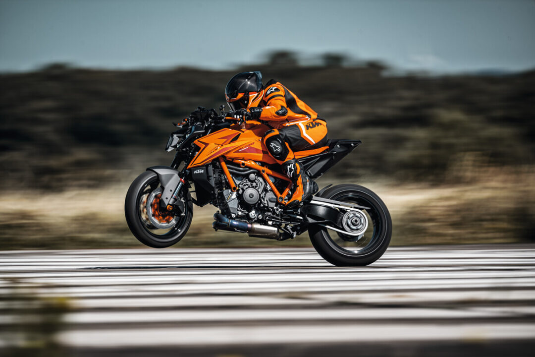 KTM 1390 SUPER DUKE R