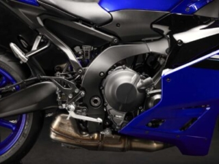 2025 Yamaha YZF-R9