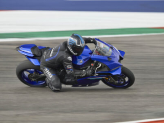 2025 Yamaha YZF-R9