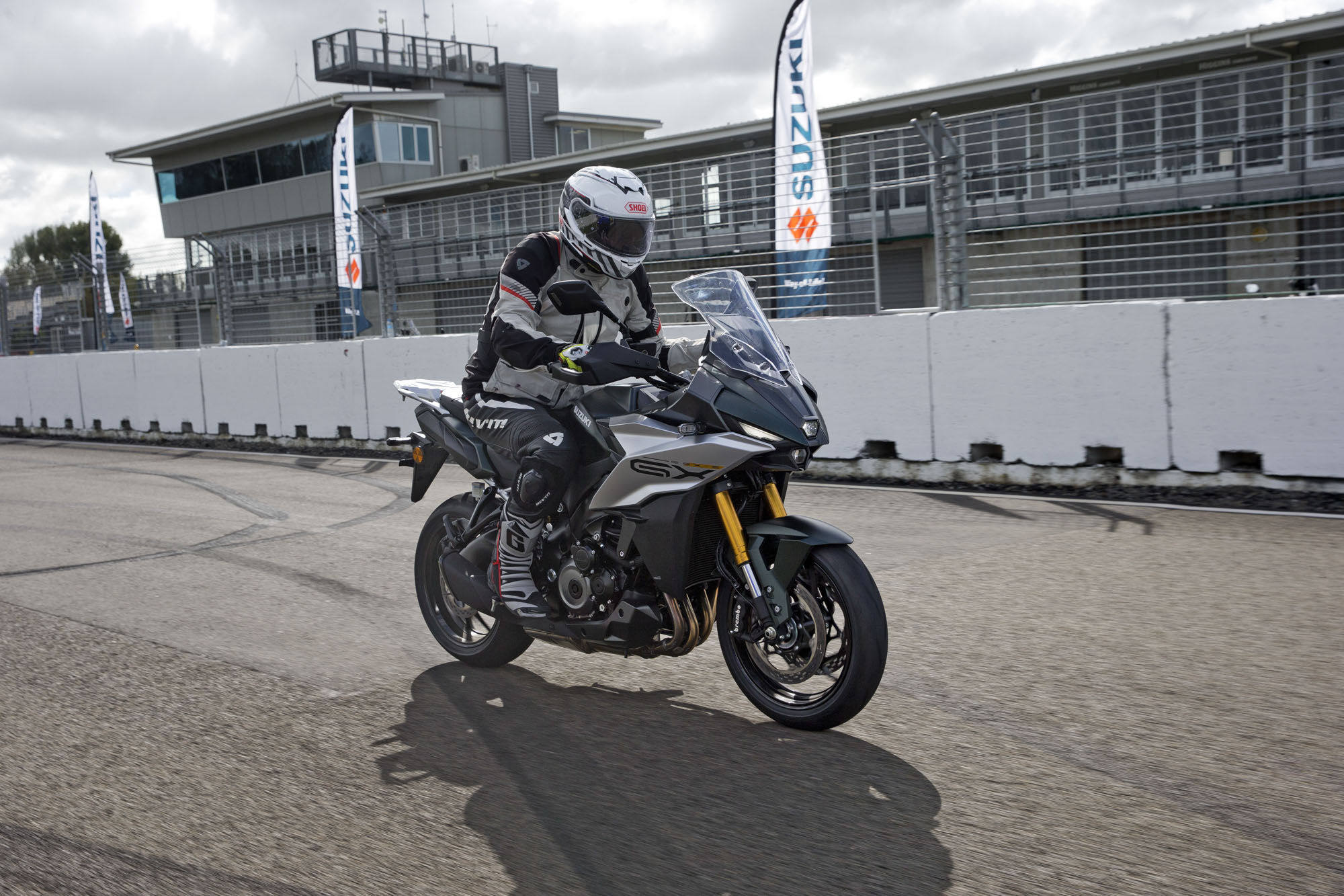 Suzuki GSX-S1000GX