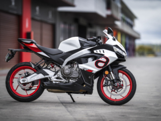 Aprilia RS457 track test