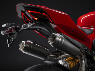 Ducati Panigale V2, Panigale V2S review test