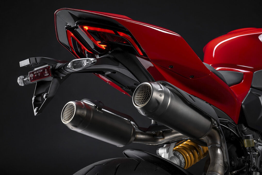 Ducati Panigale V2, Panigale V2S review test