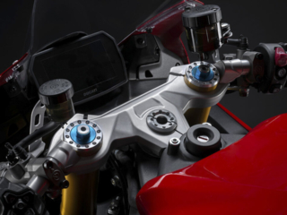 Ducati Panigale V2, Panigale V2S review test
