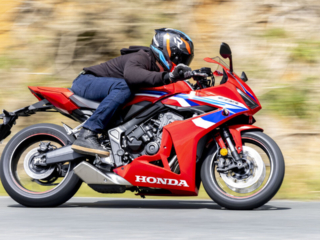 2025 Honda CBR650R E-Clutch