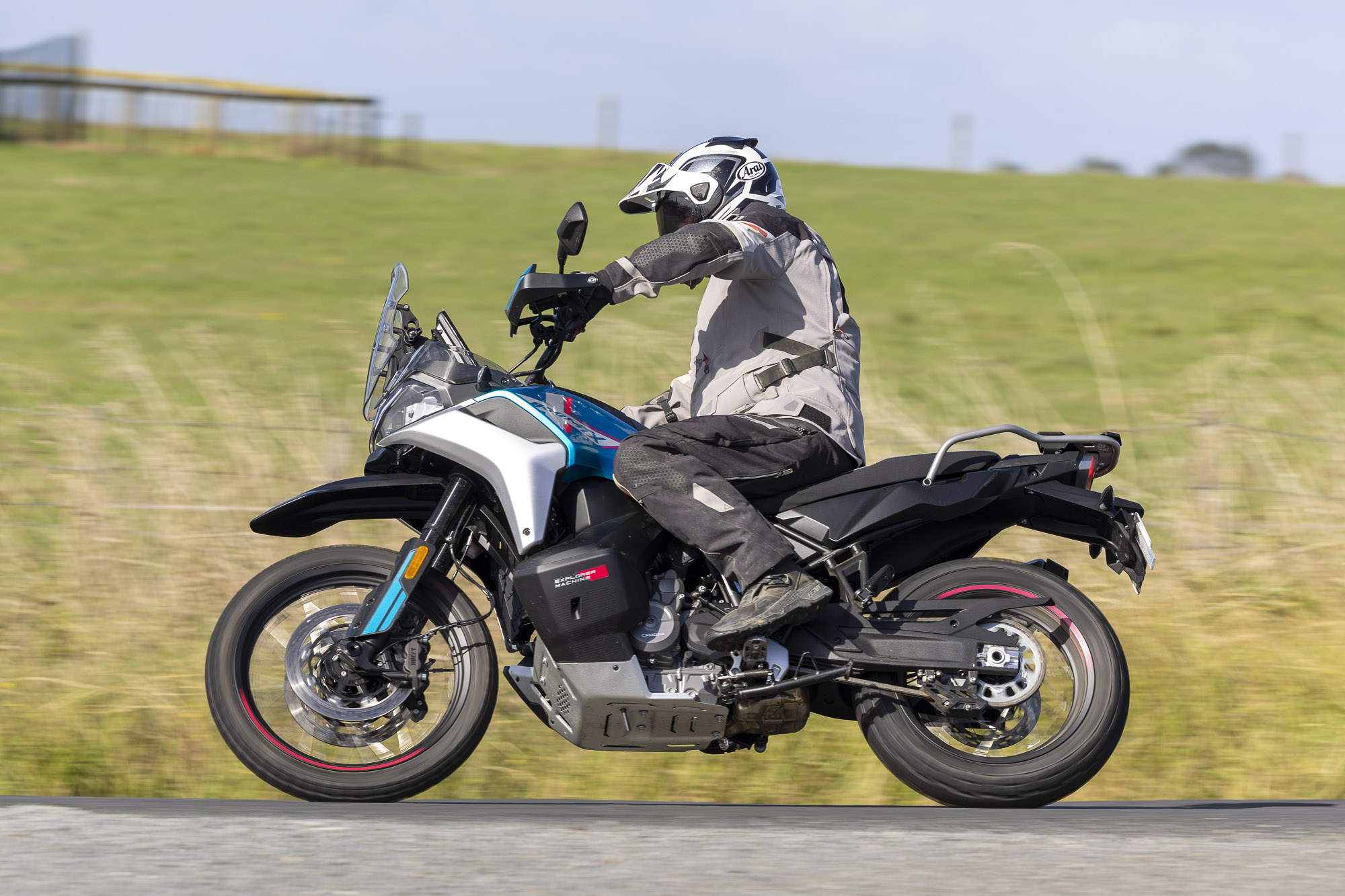 CFMOTO 800MT-X