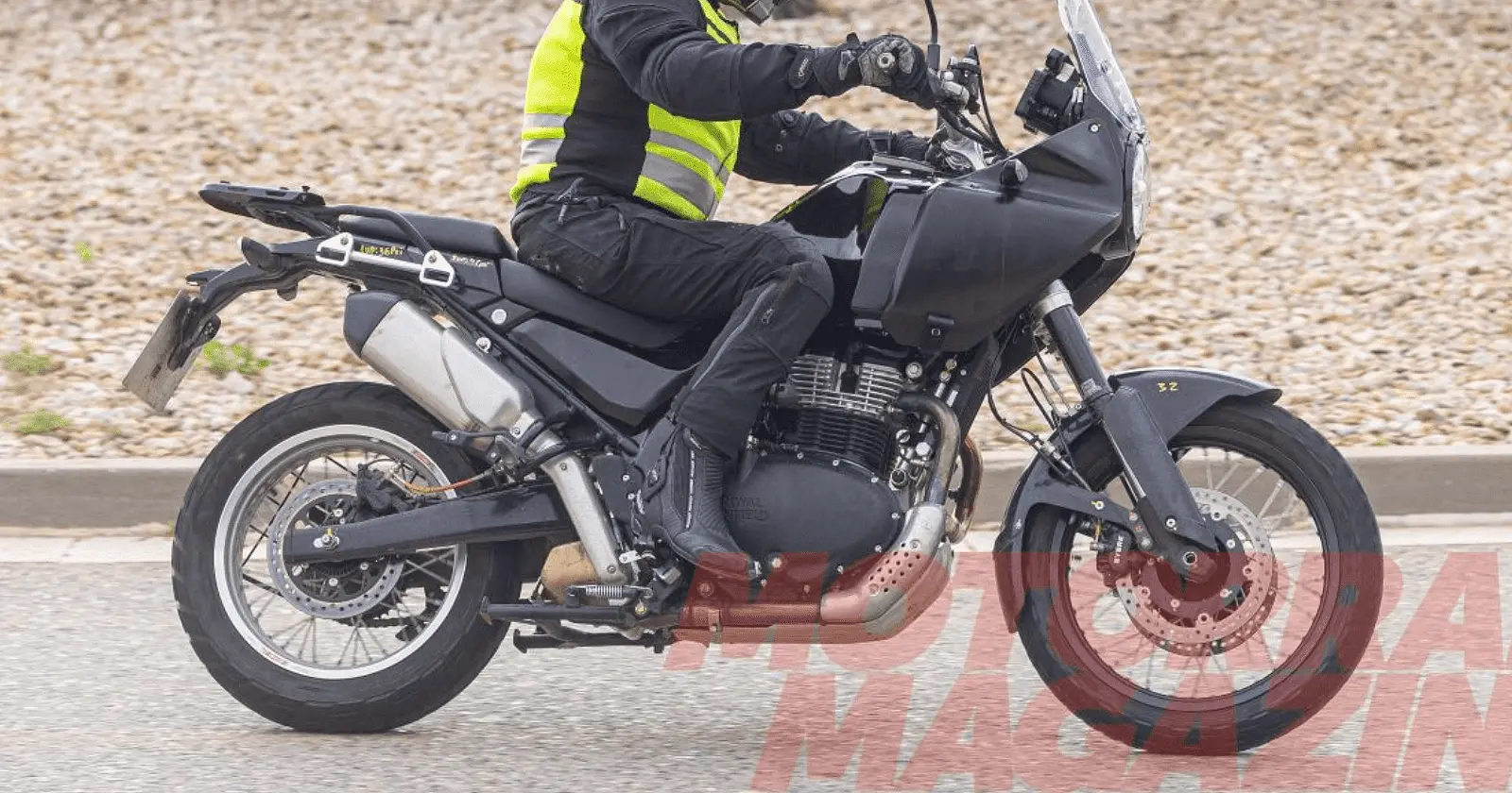 Royal Enfield Himalayan 750