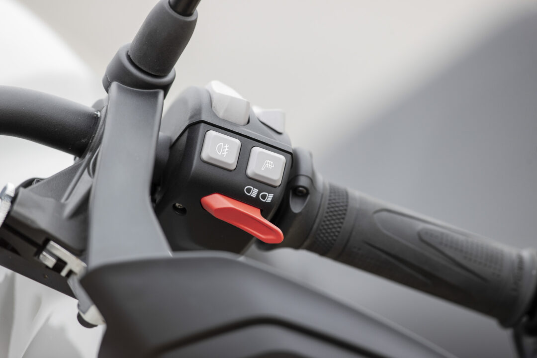 Triumph_Tiger_900_Rally-Pro__Offroad, lights