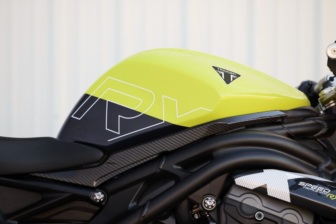 Triumph Speed Triple 1200RX tank