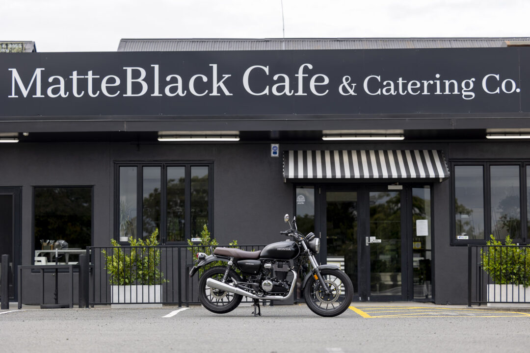Honda GB350 parked outside an NZ cafe the Matte Black Cafe in Gordonton