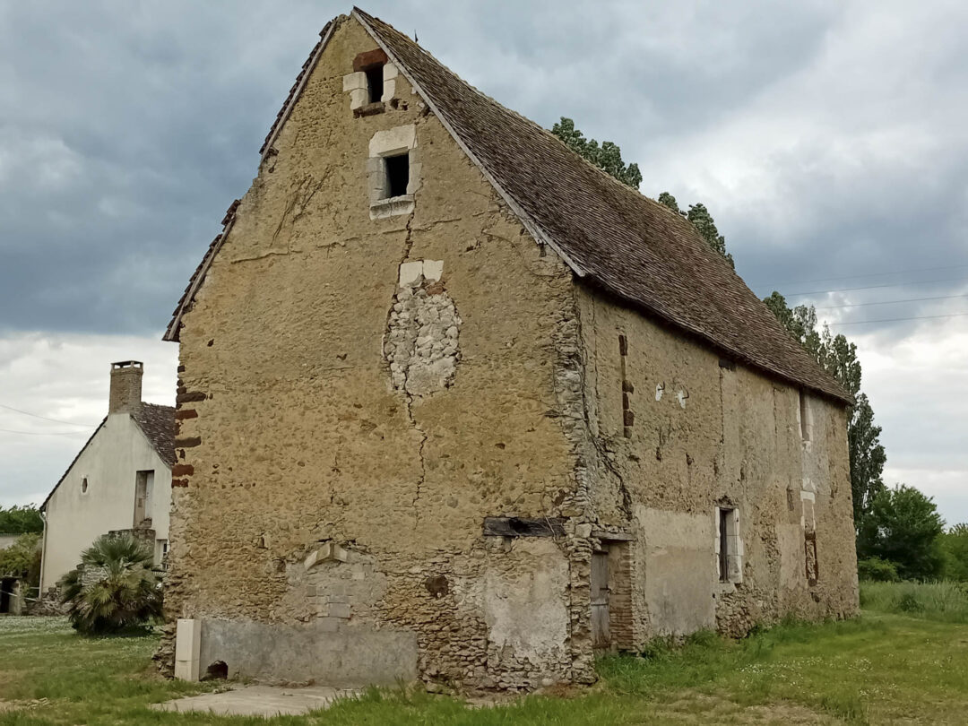 Le Mans house