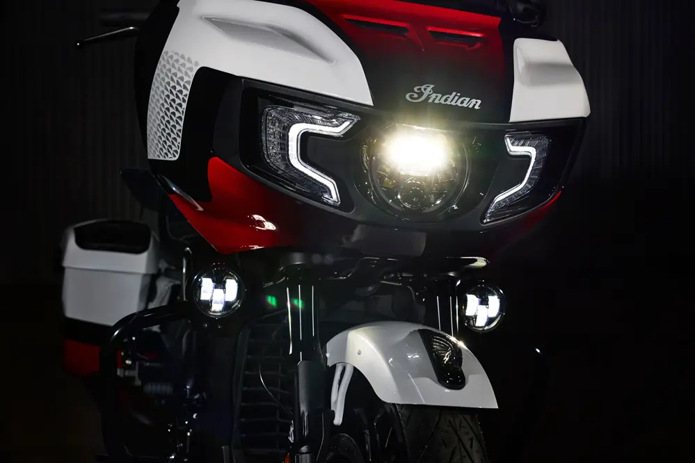 Limited-edition Indian Challenger Elite and Pursuit Elite