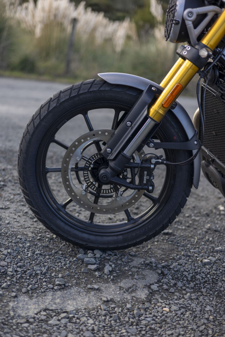 Triumph Scrambler 400X brake
