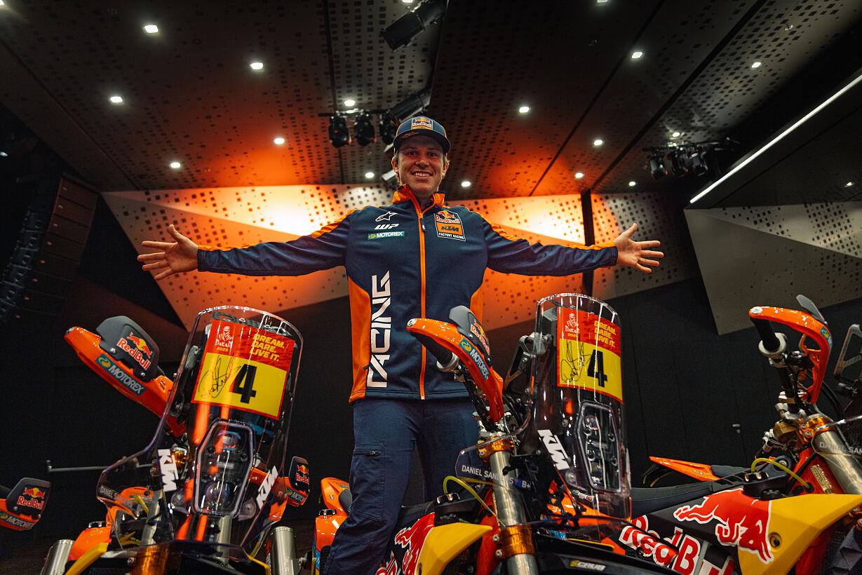 2026 KTM 450 Rally Replica