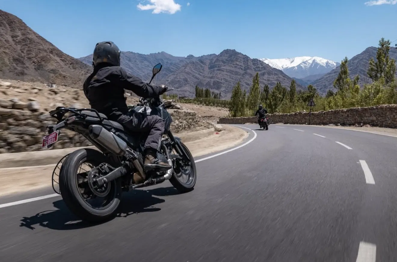 Royal Enfield Himalayan 750