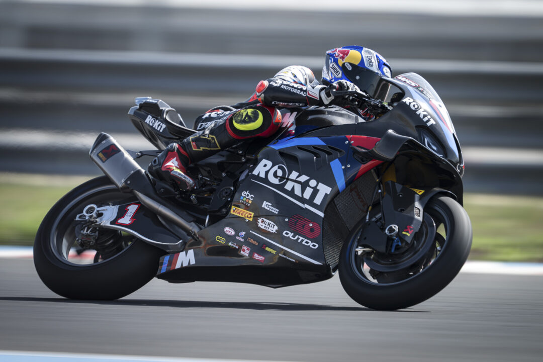 BMW WSBK Toprak Razgatlioglu Rokit BMW review test track action