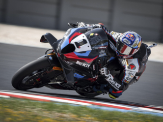 BMW WSBK Toprak Razgatlioglu Rokit BMW review test track action