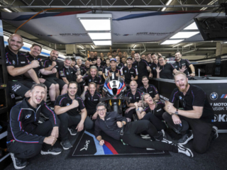 BMW WSBK Toprak Razgatlioglu Rokit BMW review test track action