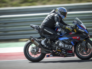 BMW WSBK Toprak Razgatlioglu Rokit BMW test track action