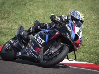 BMW WSBK Toprak Razgatlioglu Rokit BMW review test track action