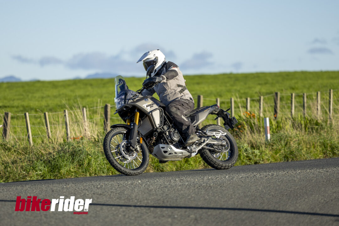 2025 Yamaha Ténéré 700 road action