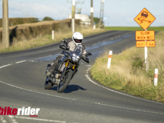 2025 Yamaha T&eacute;n&eacute;r&eacute; 700 road action