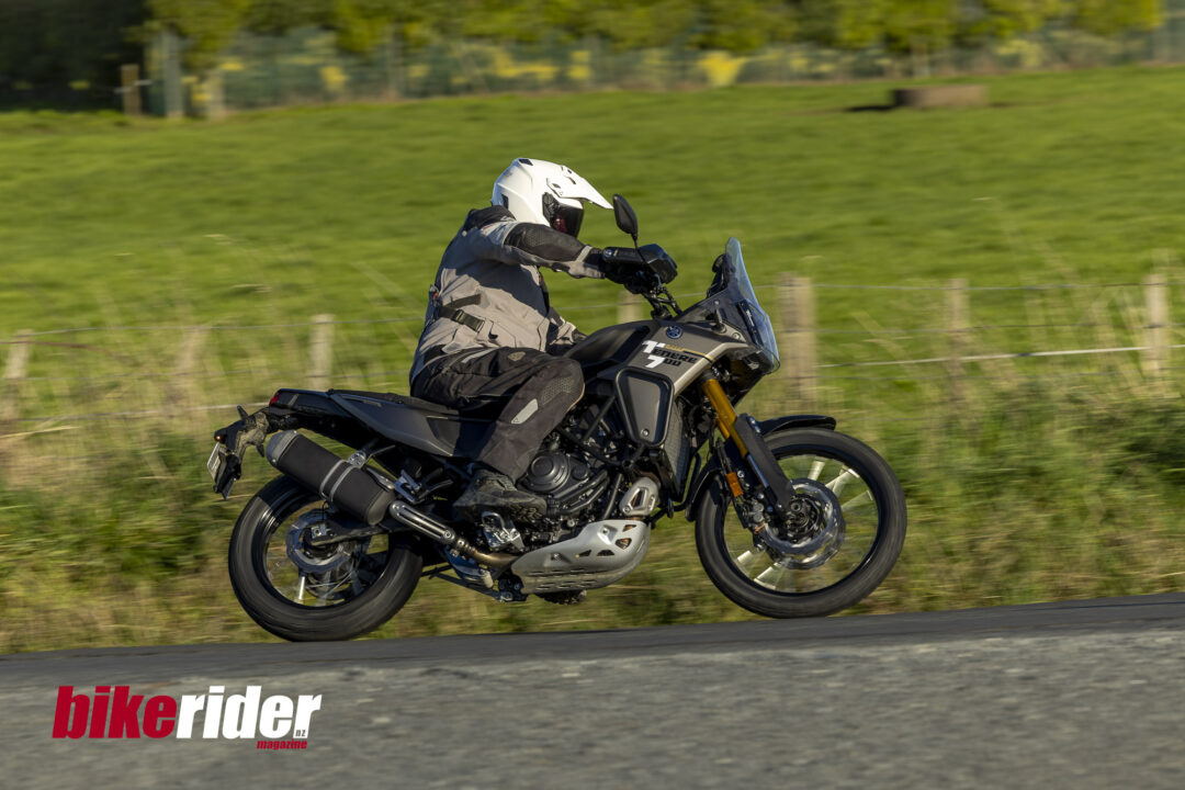 2025 Yamaha Ténéré 700 road action