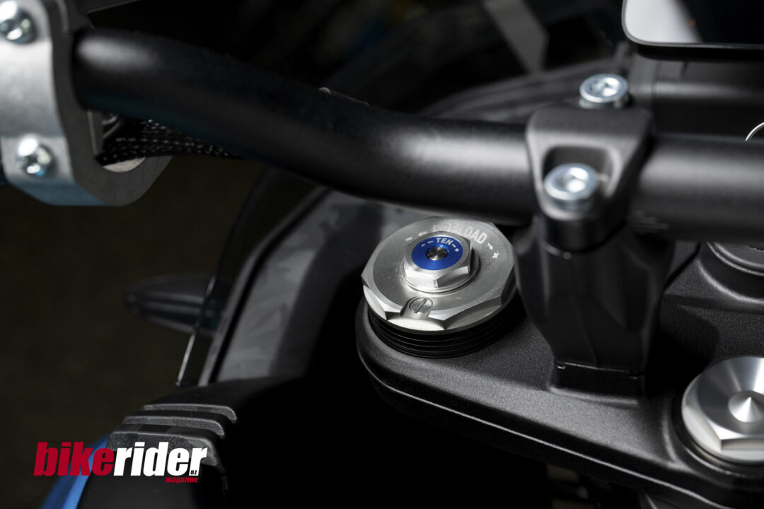 CFMoto 800MT-X off-road review suspension