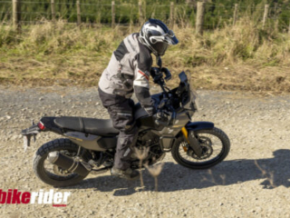 2025 Yamaha T&eacute;n&eacute;r&eacute; 700 road action