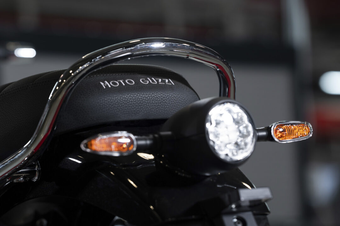 Moto Guzzi V7-Special_2025 saddle