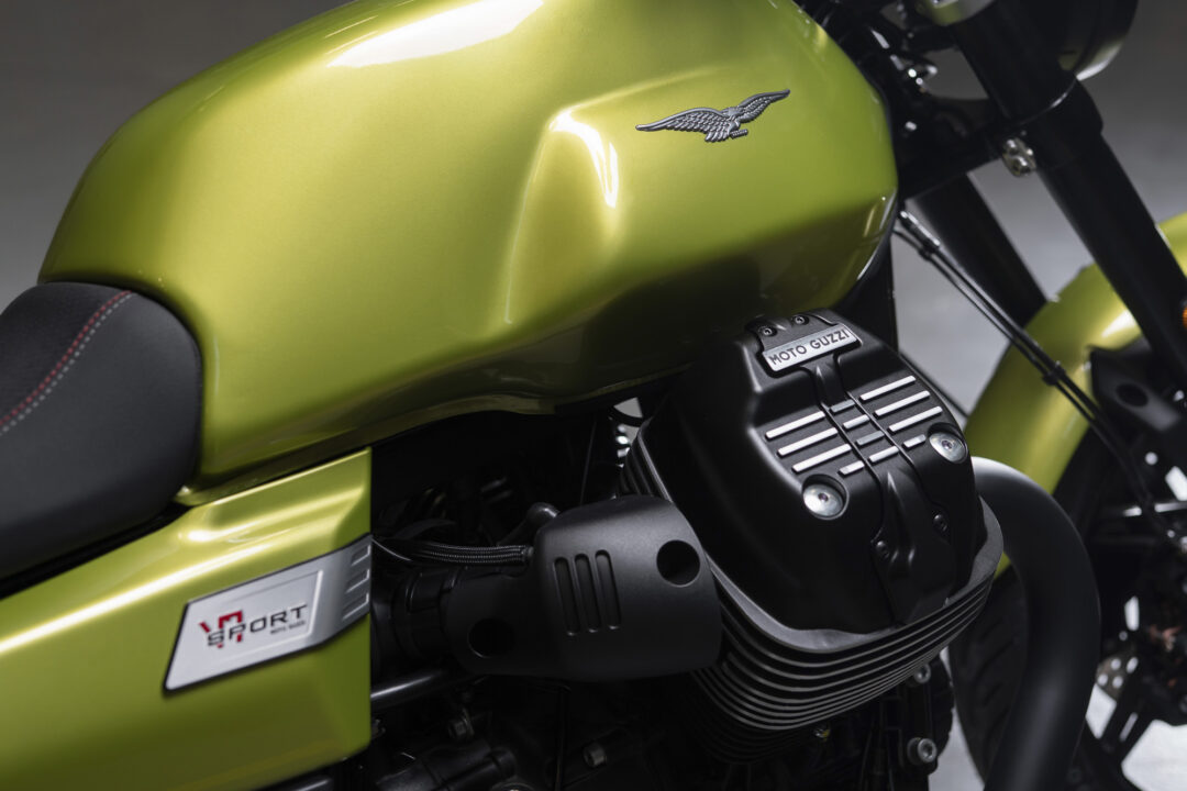 Moto Guzzi V7-Sport_2025 engine