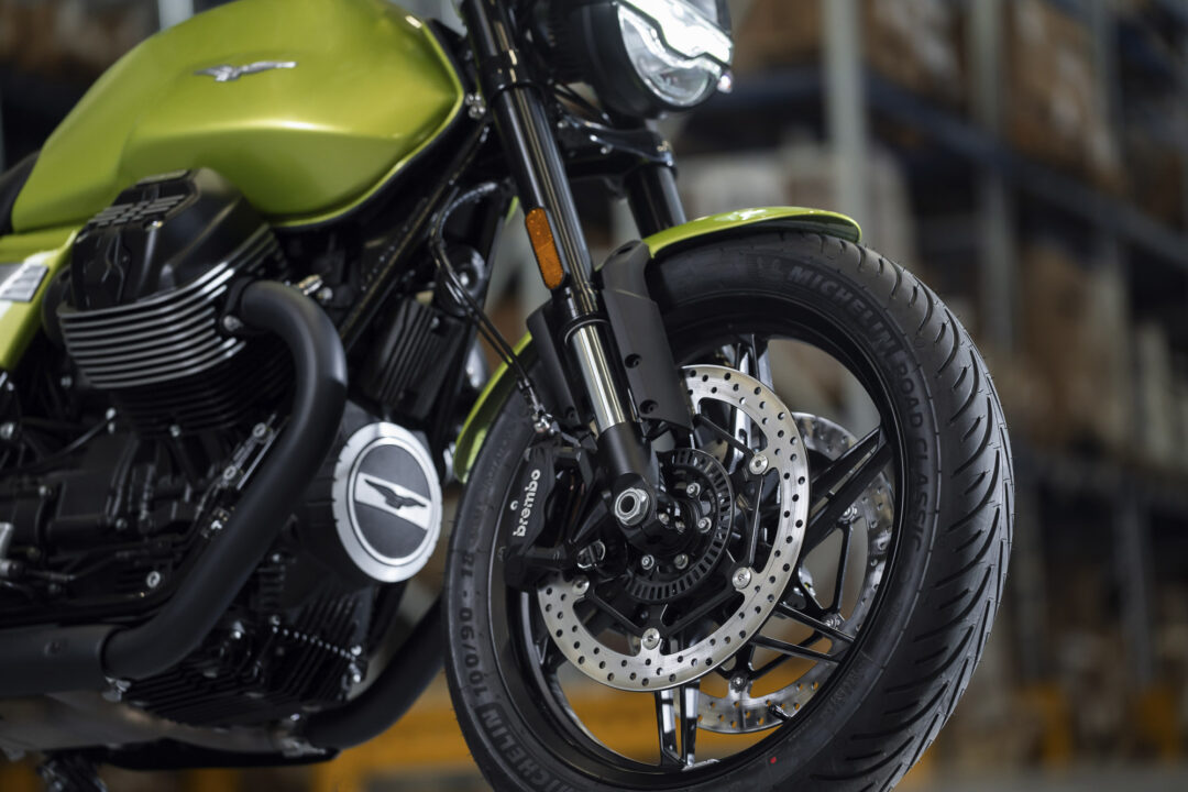 Moto Guzzi V7-Sport_2025 Brembo brakes