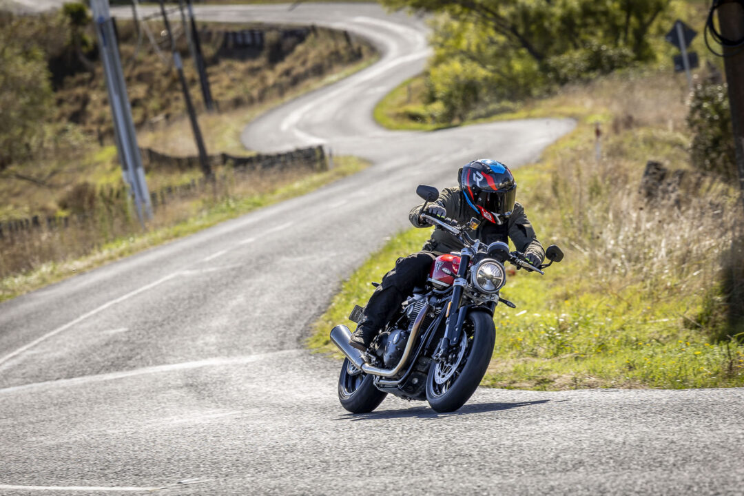 2025 Triumph Speed-Twin-1200 review