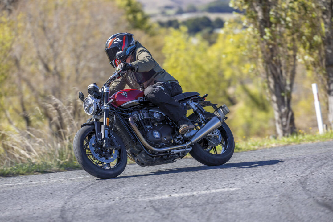 2025 Triumph Speed-Twin-1200 review