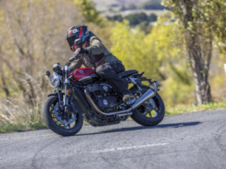 2025 Triumph Speed-Twin-1200 review