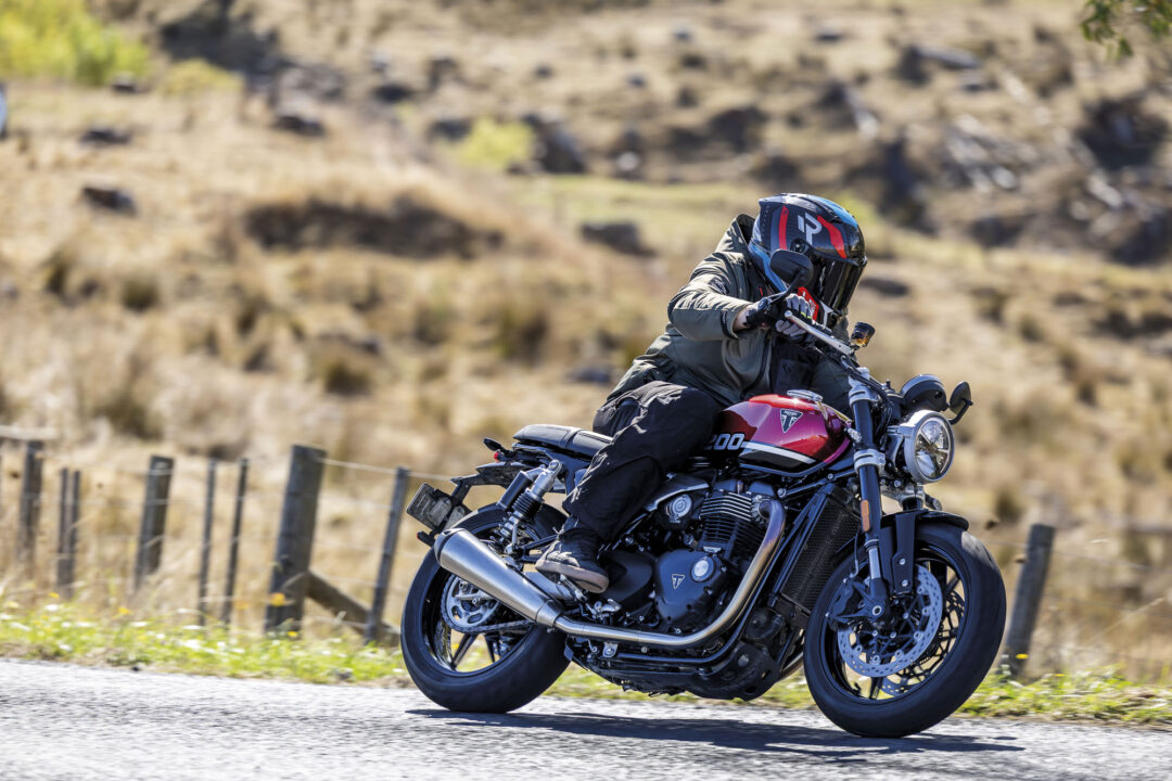 2025 Triumph Speed-Twin-1200 review