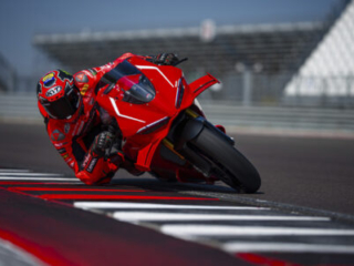 MY26_PANIGALE_V4R action track