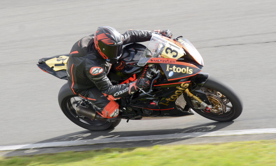 Auckland Motorcycle Club race series 2025, Hampton Downs