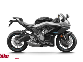 675SR-R_Nebula Black_Right