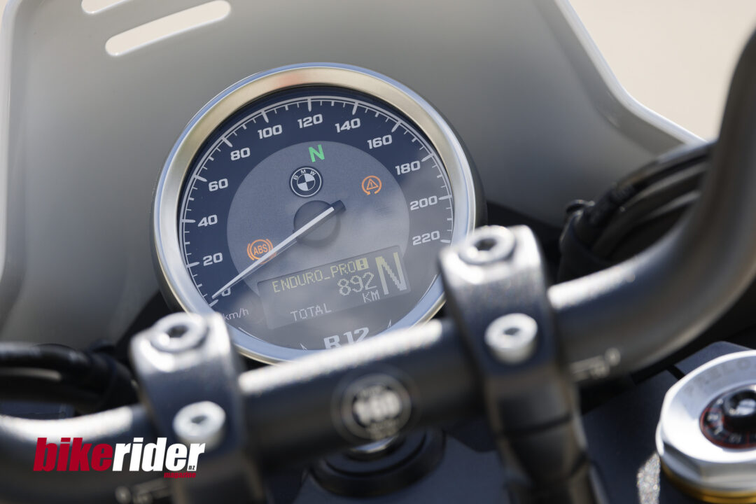 BMW_R12GS static dash