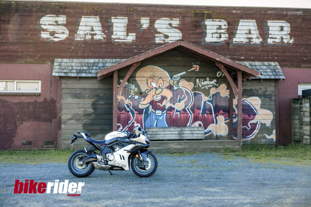CFMoto 675SR-S review