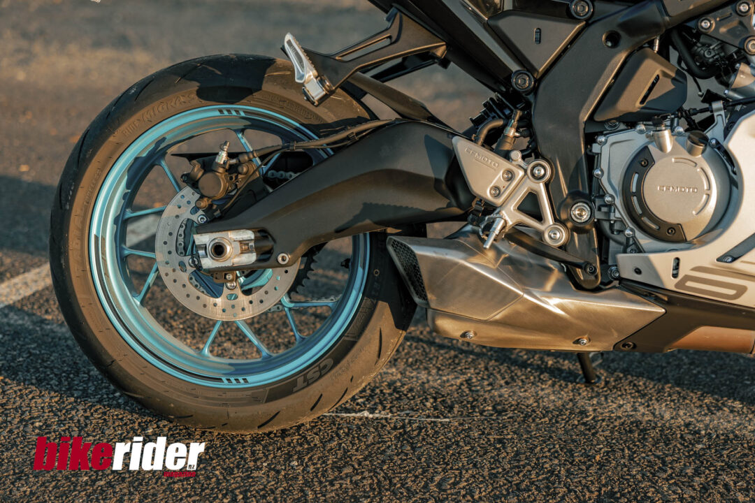 CFMoto 675SR-S review swingarm