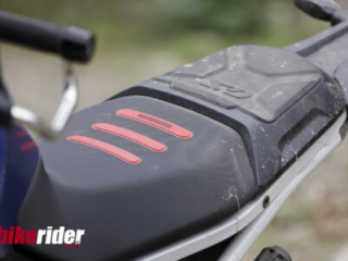 BMW F 900 GS review NZ saddle