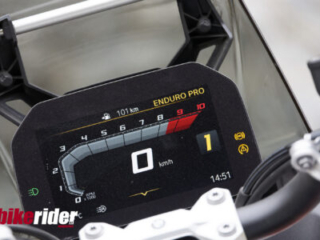 BMW F 900 GS review NZ TFT dash