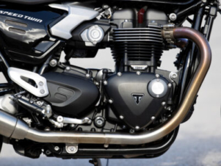 Triumph_Speed_Twin_1200 engine