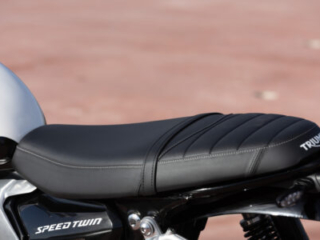 Triumph_Speed_Twin_1200