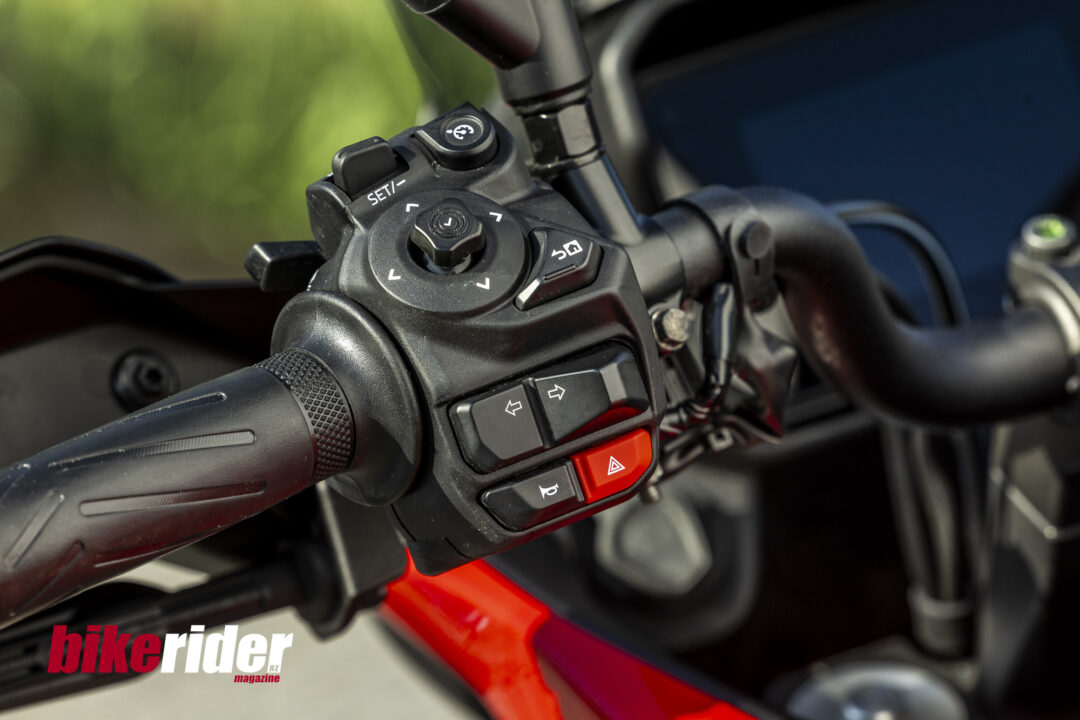 2026 Yamaha Tracer 7 review new switchgear